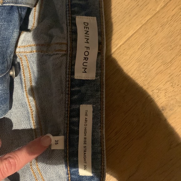 Artizia Denim Forum. The Arlo High Rise Straight Jeans - Picture 4 of 4